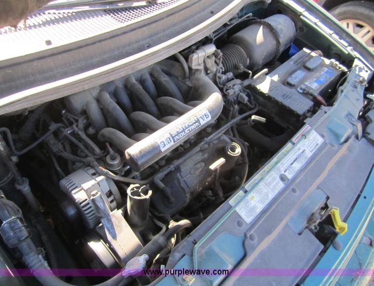 image for item 2968 1996 Ford Windstar GL mini-van