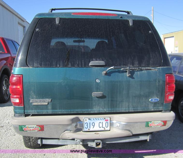 image for item 3438 1997 Ford Expedition Eddie Bauer SUV