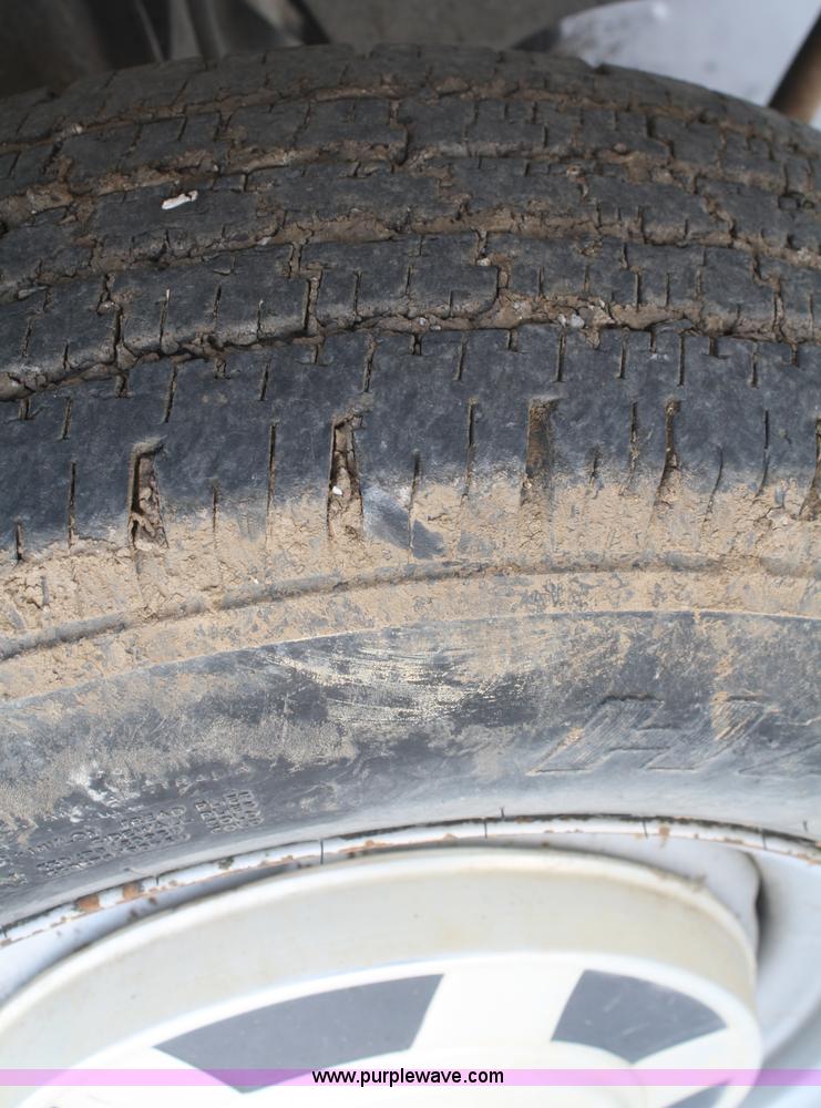 image for item 4821 1996 GMC Vandura G3500 cargo van