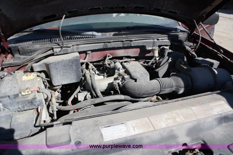 image for item 4927 1998 Ford F150 XL pickup truck