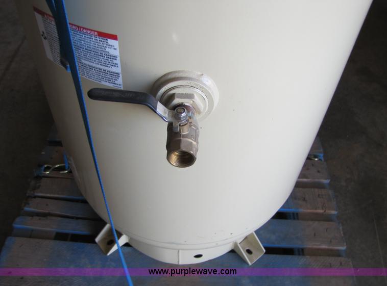 image for item 5198 Ingersoll Rand 2475 80 gallon vertical air compressor