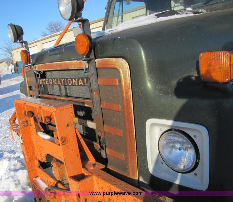 image for item 5311 1984 International 1954 dump truck