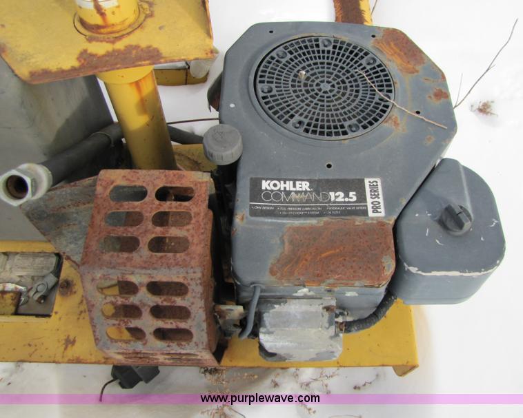 image for item 5353 (2) Vermeer MT300