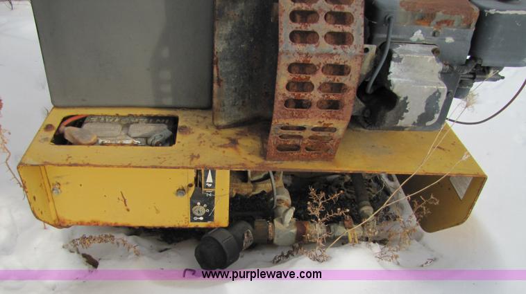 image for item 5353 (2) Vermeer MT300