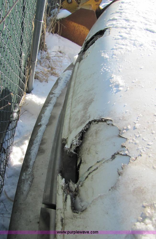 image for item 5355 1994 Ford E350 cube van