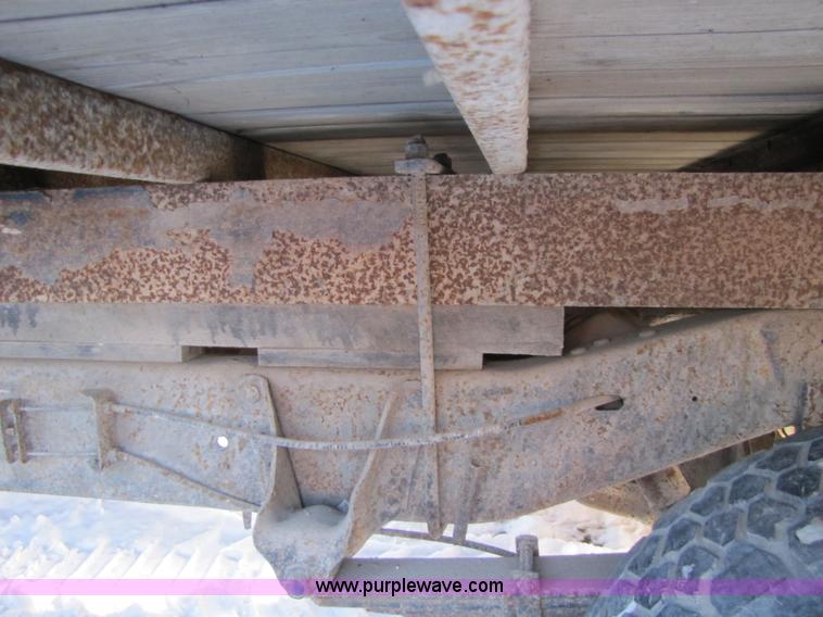 image for item 5355 1994 Ford E350 cube van