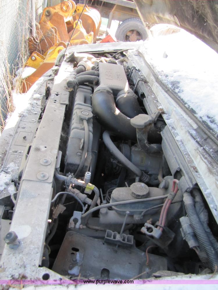 image for item 5355 1994 Ford E350 cube van