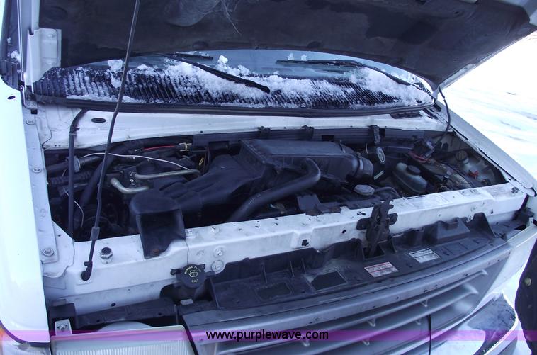 image for item 5489 1994 Ford E250 cargo van