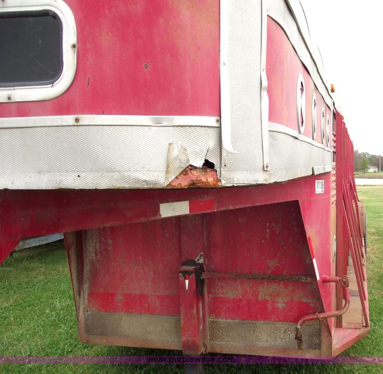 image for item 5868 1996 Bonanza stock trailer