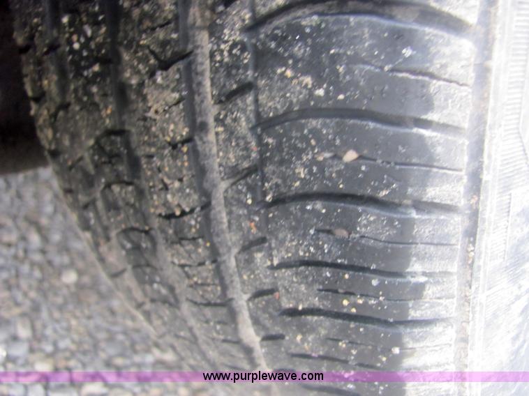 image for item 6836 2006 Ford Fusion SE