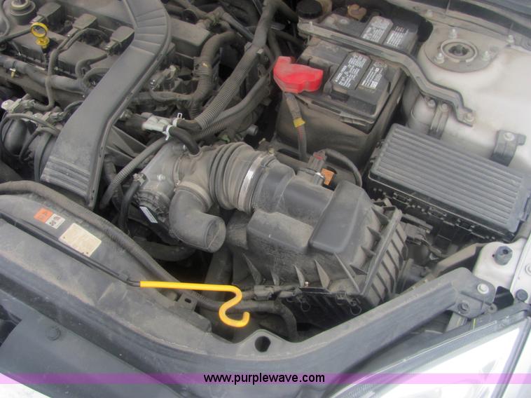 image for item 6836 2006 Ford Fusion SE