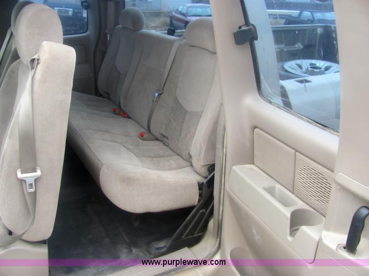 image for item 6837 2006 Chevrolet Silverado extended cab four door pickup truck