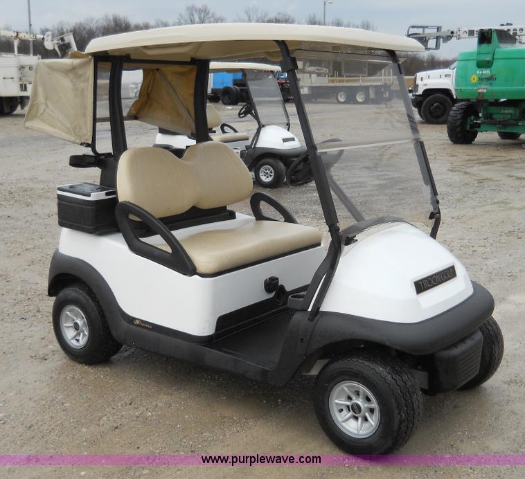 image for item 7781 2008 Ingersoll Rand Club Car golf cart