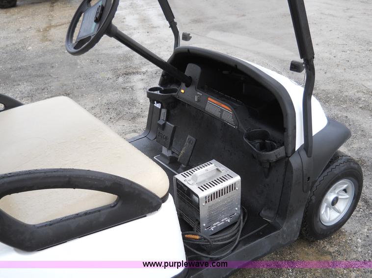 image for item 7783 2008 Ingersoll Rand Club Car golf cart