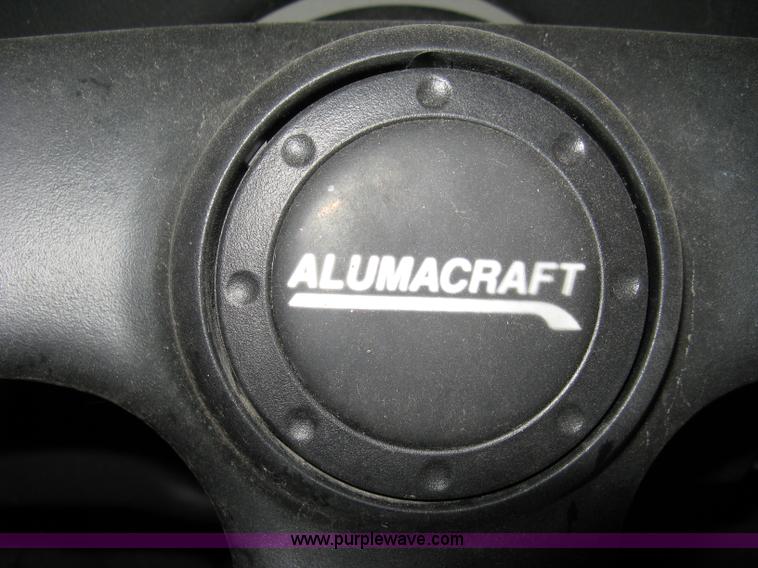 image for item 8208 2006 Alumacraft Dominator Sport 175 utility/fishing boat