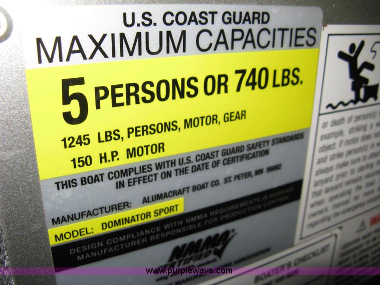 image for item 8208 2006 Alumacraft Dominator Sport 175 utility/fishing boat