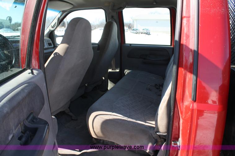 image for item 4830 2000 Ford F350 XLT Super Duty crew cab pickup truck