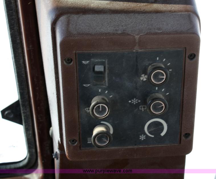 image for item 4832 Case 580K loader backhoe