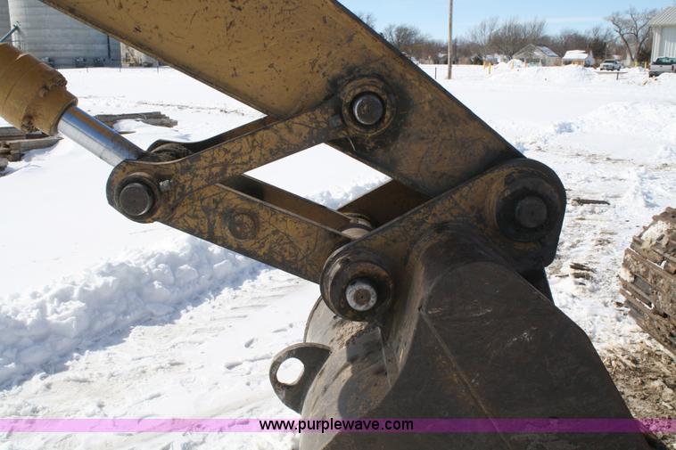 image for item 4833 1996 Caterpillar 320L hydraulic excavator