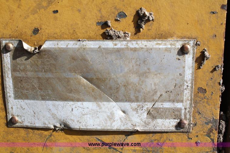 image for item 4833 1996 Caterpillar 320L hydraulic excavator