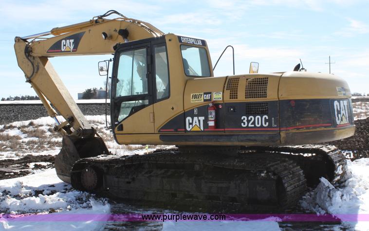 image for item 4836 2004 Caterpillar 320CL hydraulic excavator