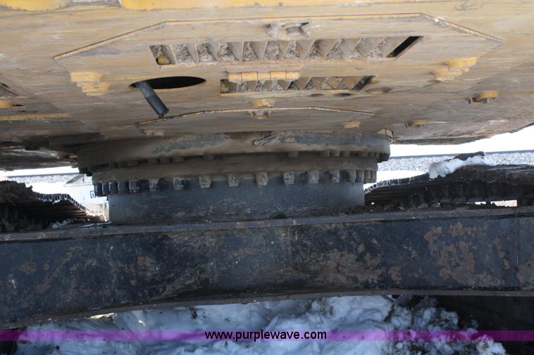 image for item 4836 2004 Caterpillar 320CL hydraulic excavator