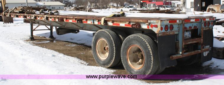 image for item 4840 1944 Wilson 40' flatbed trailer