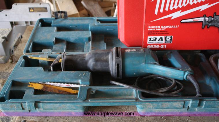 image for item 4842 (3) Sawzalls