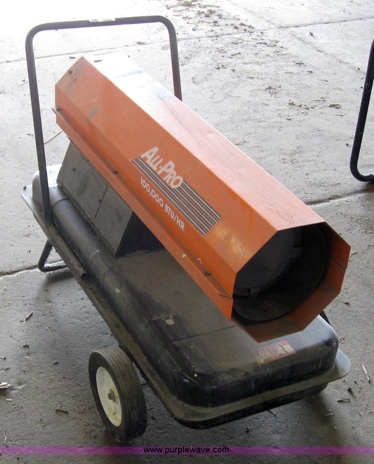 image for item 4861 All Pro space heater