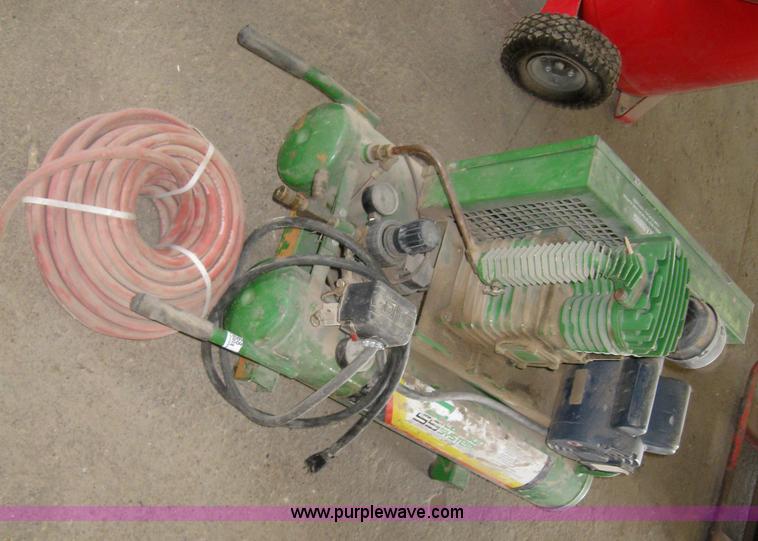 image for item 4868 Gleason Systems air compressor