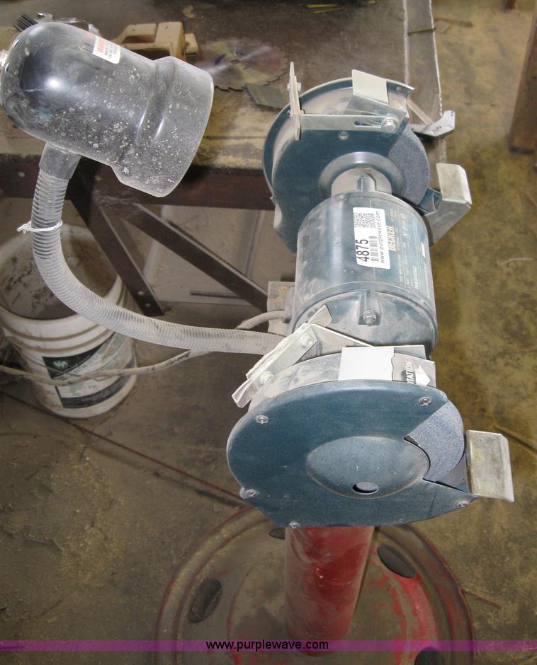 image for item 4875 Black & Decker grinder on stand