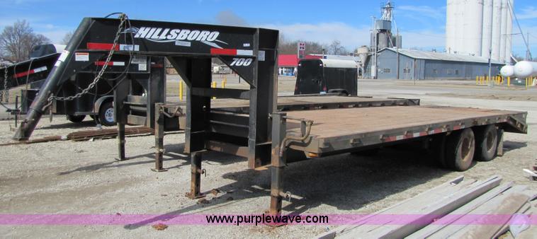 image for item 5123 2006 Hillsboro goose neck trailer