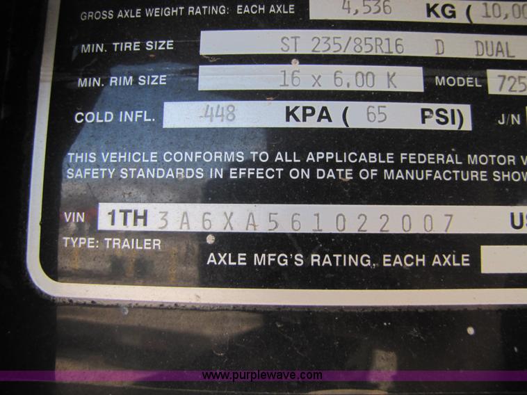 image for item 5123 2006 Hillsboro goose neck trailer