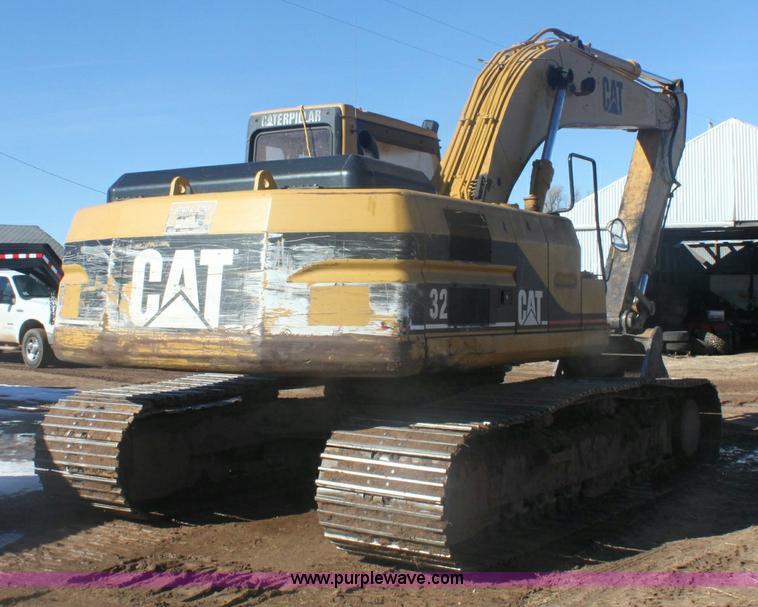 image for item 6492 1994 Caterpillar 320L excavator