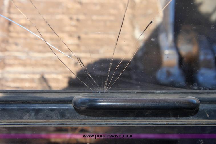 image for item 6492 1994 Caterpillar 320L excavator