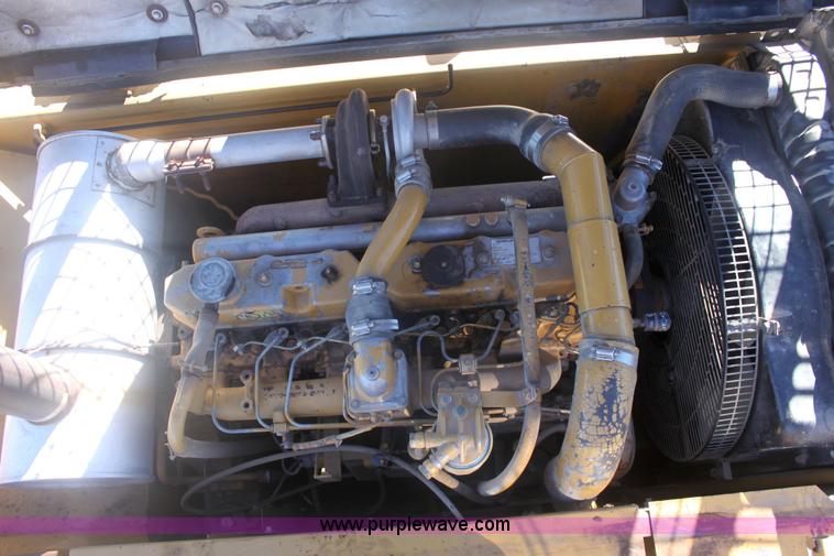 image for item 6492 1994 Caterpillar 320L excavator