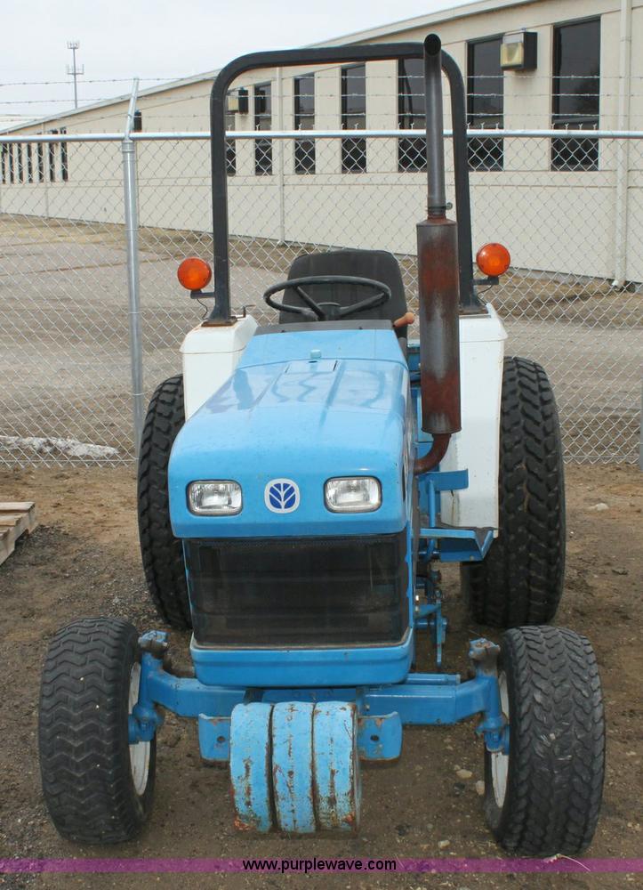 image for item 3063 1998 Ford New Holland 1320 tractor