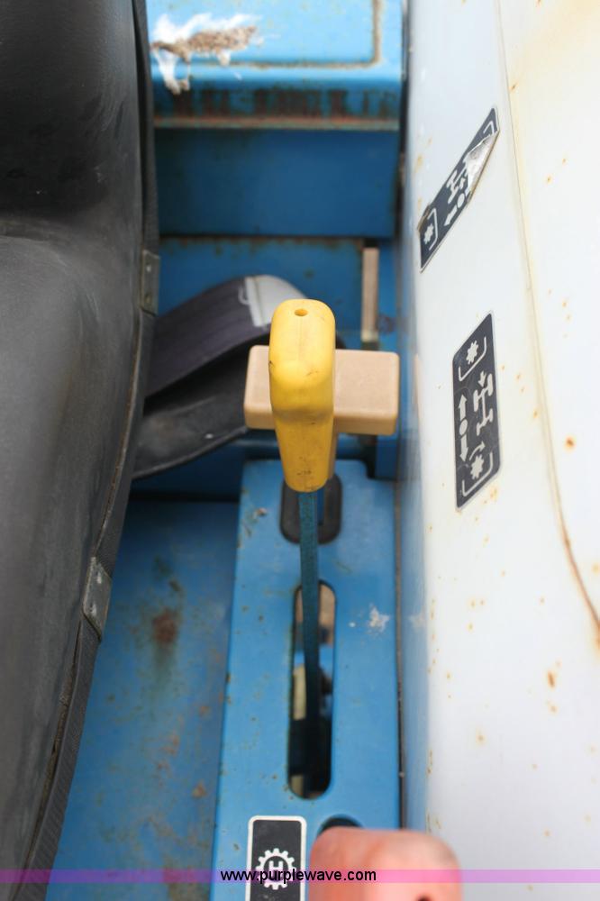 image for item 3063 1998 Ford New Holland 1320 tractor