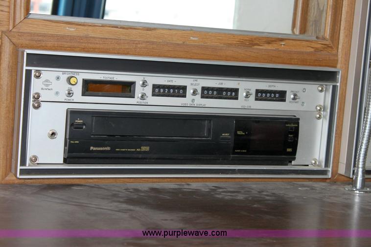 image for item 3065 1990 Chevrolet G30 cargo van