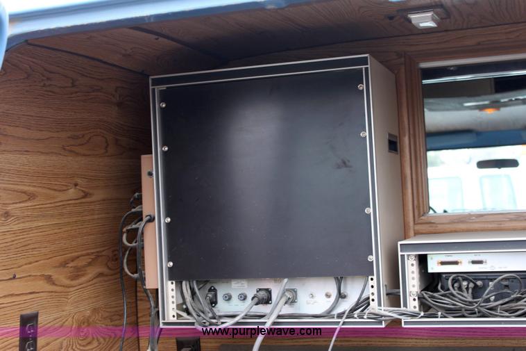 image for item 3065 1990 Chevrolet G30 cargo van