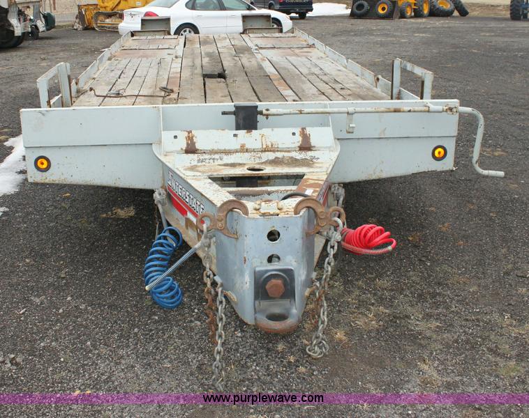 image for item 3067 2000 Interstate 20DTA flatbed utility trailer