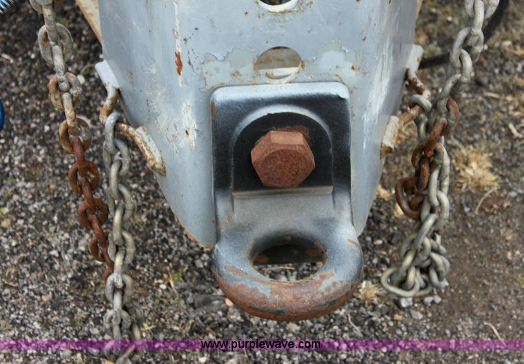 image for item 3067 2000 Interstate 20DTA flatbed utility trailer