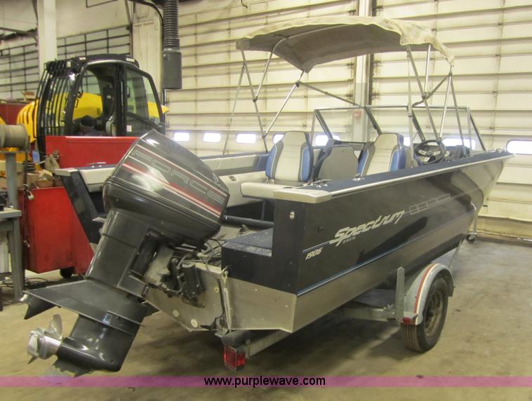 image for item 3073 1991 Blue Fin 1906 boat