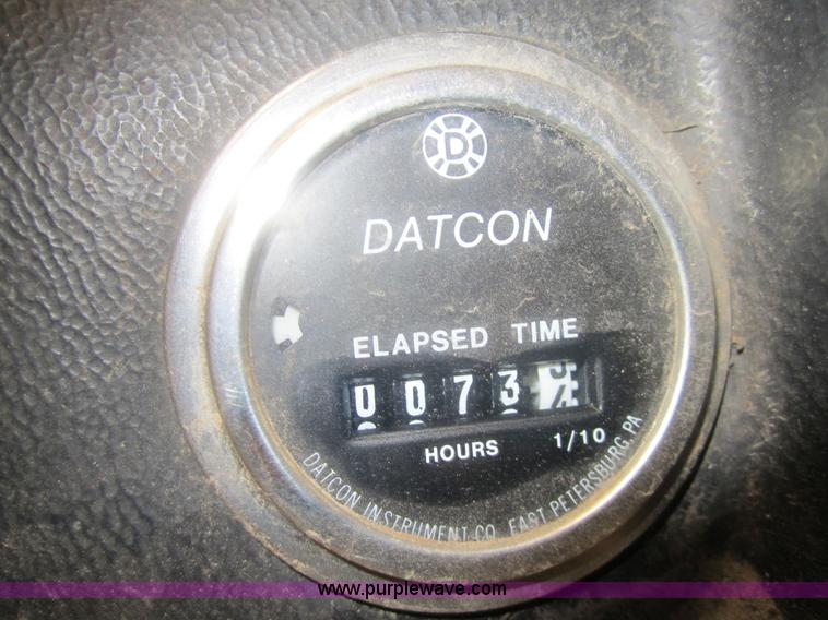 image for item 3073 1991 Blue Fin 1906 boat