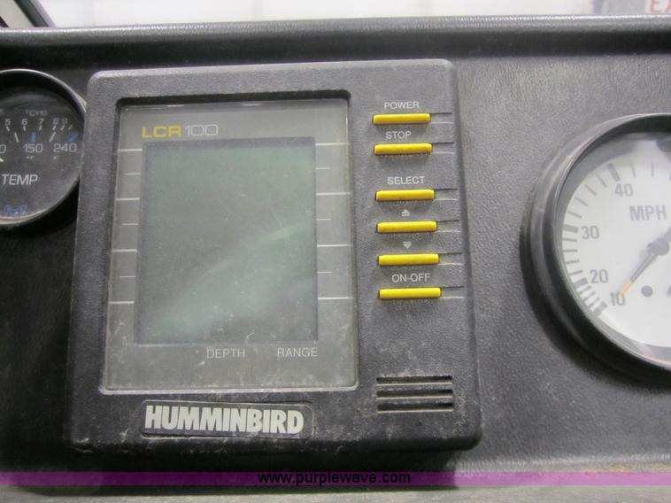 image for item 3073 1991 Blue Fin 1906 boat