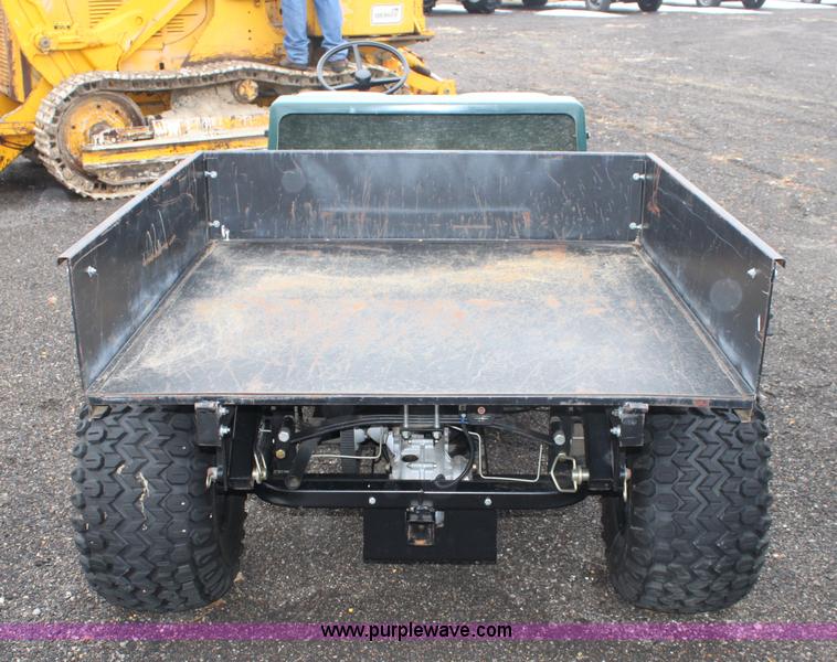 image for item 3093 2006 Broyhill Terra Sport utility vehicle