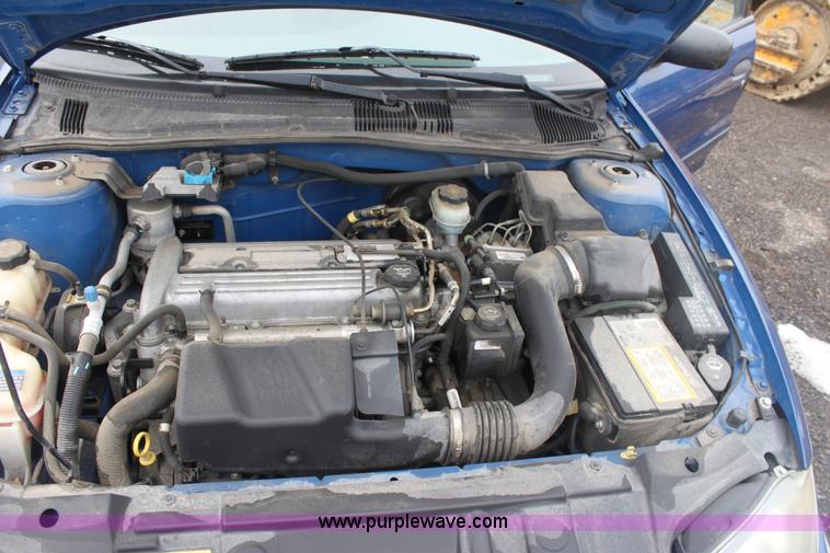 image for item 3095 2004 Chevrolet Cavalier