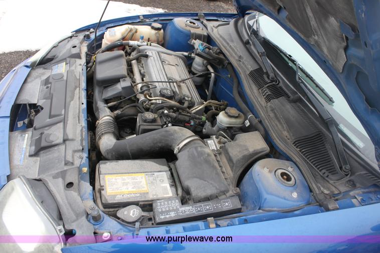image for item 3095 2004 Chevrolet Cavalier