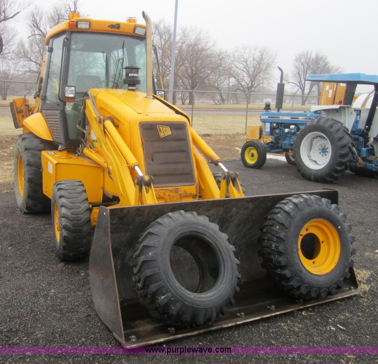image for item 3097 2002 JCB 214E backhoe