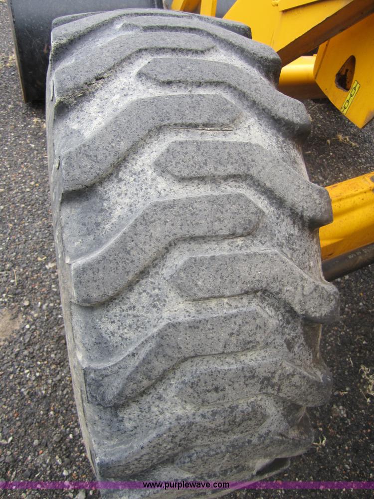 image for item 3097 2002 JCB 214E backhoe